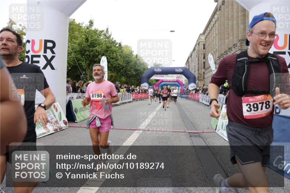 06.09.2026 - CURREX Alsterlauf Yannick Fuchs http://msf.ph/oto/10189274 06.09.2026 09:57:22 Ziel 2311, 2316, 2900, 3673, 3881, 3978, 5345, 5398, 5978, 6119, 6279, 6396, 8093, 8198, 8281 meine-sportfotos.de
