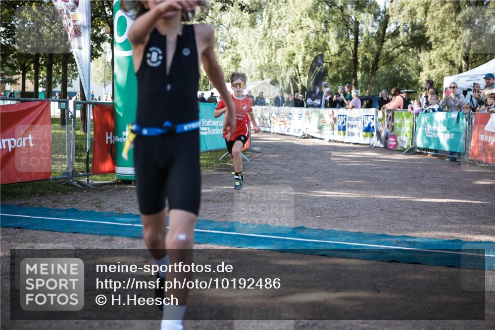 06.09.2026 - 20. Norderstedt Triathlon H.Heesch http://msf.ph/oto/10192486 06.09.2026 09:49:12 Ziel 609, 635, 642, 672, 691 meine-sportfotos.de