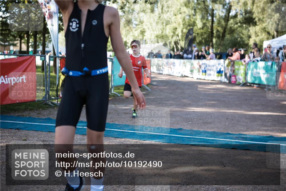 06.09.2026 - 20. Norderstedt Triathlon H.Heesch http://msf.ph/oto/10192490 06.09.2026 09:49:13 Ziel 635, 642, 672, 691 meine-sportfotos.de