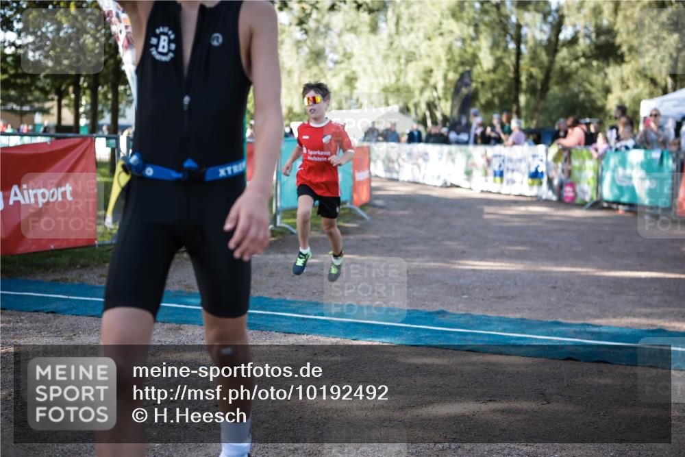06.09.2026 - 20. Norderstedt Triathlon H.Heesch http://msf.ph/oto/10192492 06.09.2026 09:49:13 Ziel 635, 642, 672, 691 meine-sportfotos.de