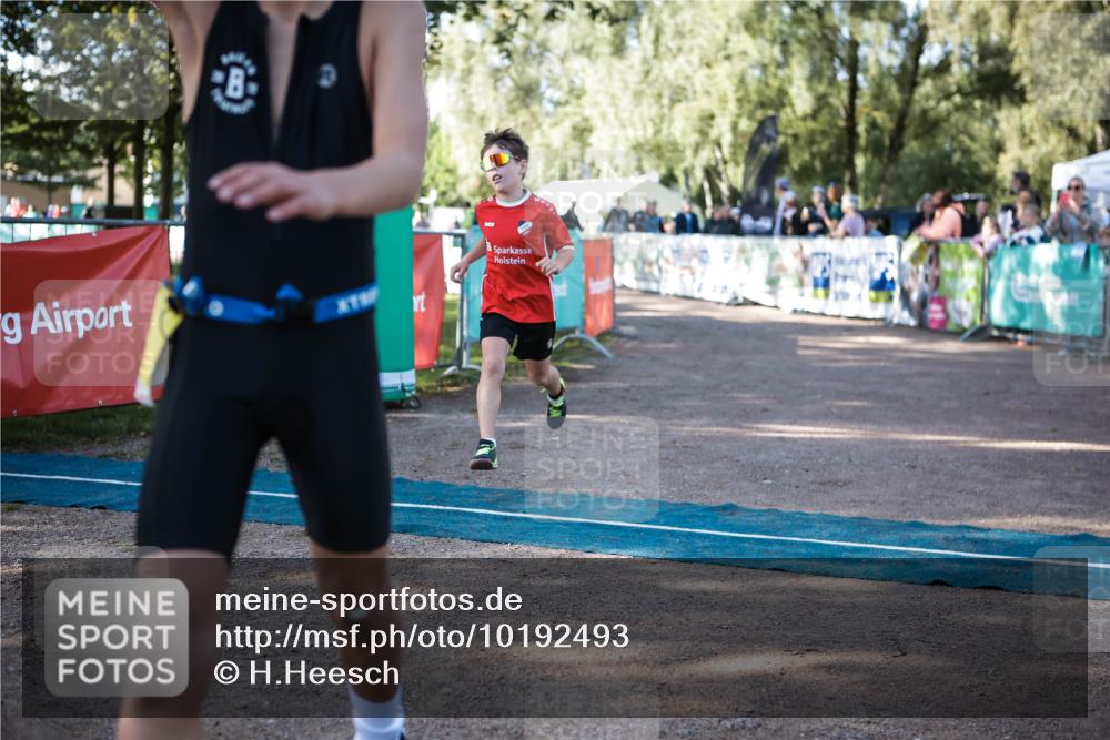 06.09.2026 - 20. Norderstedt Triathlon H.Heesch http://msf.ph/oto/10192493 06.09.2026 09:49:13 Ziel 635, 642, 672, 691 meine-sportfotos.de