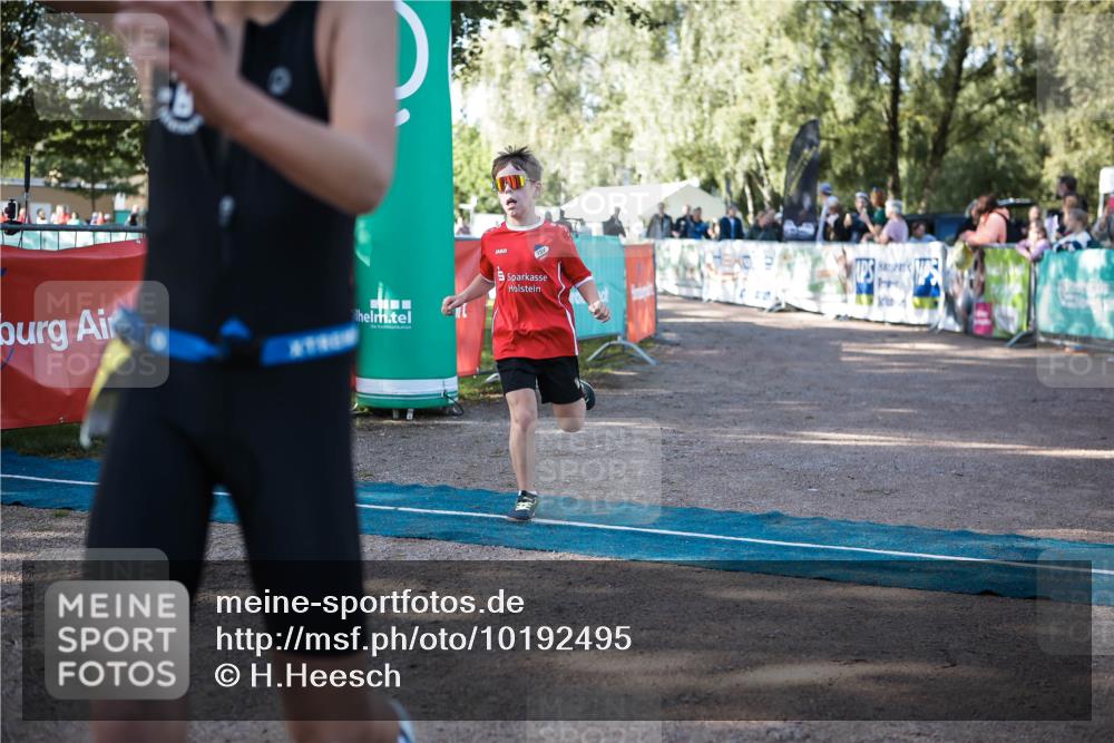06.09.2026 - 20. Norderstedt Triathlon H.Heesch http://msf.ph/oto/10192495 06.09.2026 09:49:13 Ziel 635, 642, 672, 691 meine-sportfotos.de