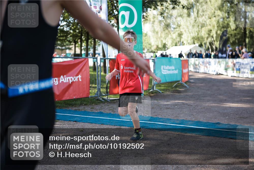 06.09.2026 - 20. Norderstedt Triathlon H.Heesch http://msf.ph/oto/10192502 06.09.2026 09:49:13 Ziel 635, 642, 672, 691 meine-sportfotos.de