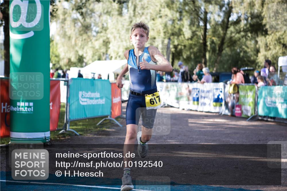 06.09.2026 - 20. Norderstedt Triathlon H.Heesch http://msf.ph/oto/10192540 06.09.2026 09:49:38 Ziel 617 meine-sportfotos.de