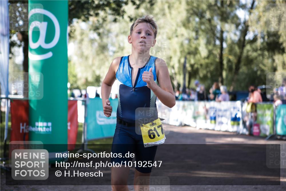 06.09.2026 - 20. Norderstedt Triathlon H.Heesch http://msf.ph/oto/10192547 06.09.2026 09:49:38 Ziel 617 meine-sportfotos.de
