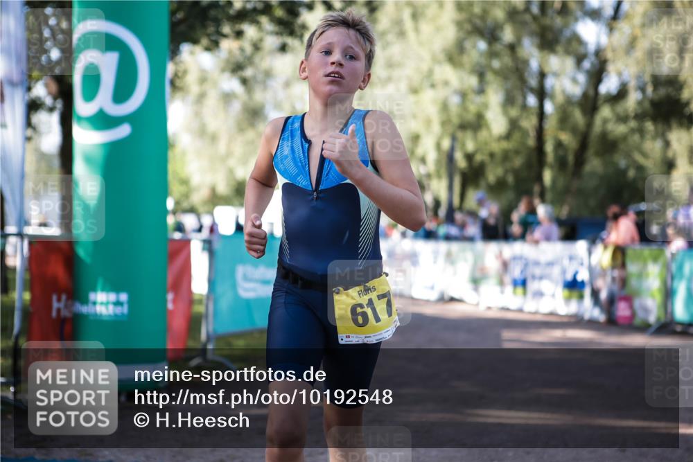 06.09.2026 - 20. Norderstedt Triathlon H.Heesch http://msf.ph/oto/10192548 06.09.2026 09:49:38 Ziel 617 meine-sportfotos.de