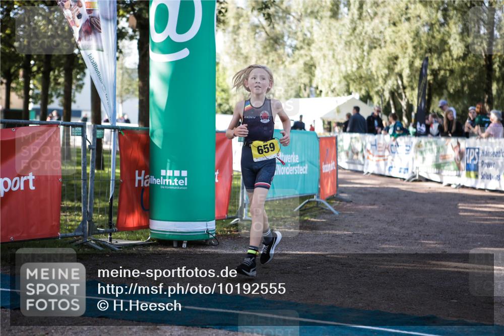 06.09.2026 - 20. Norderstedt Triathlon H.Heesch http://msf.ph/oto/10192555 06.09.2026 09:49:59 Ziel 659 meine-sportfotos.de