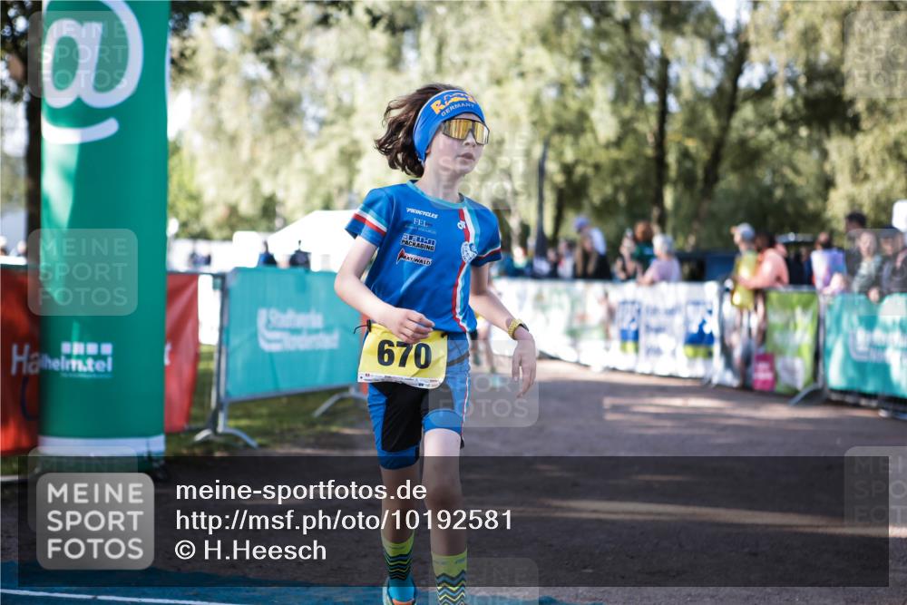 06.09.2026 - 20. Norderstedt Triathlon H.Heesch http://msf.ph/oto/10192581 06.09.2026 09:50:20 Ziel 645, 670 meine-sportfotos.de