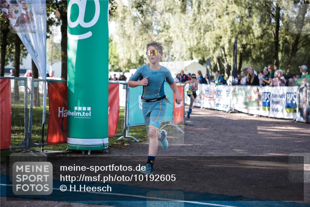 06.09.2026 - 20. Norderstedt Triathlon H.Heesch http://msf.ph/oto/10192605 06.09.2026 09:50:43 Ziel 605, 650, 686 meine-sportfotos.de