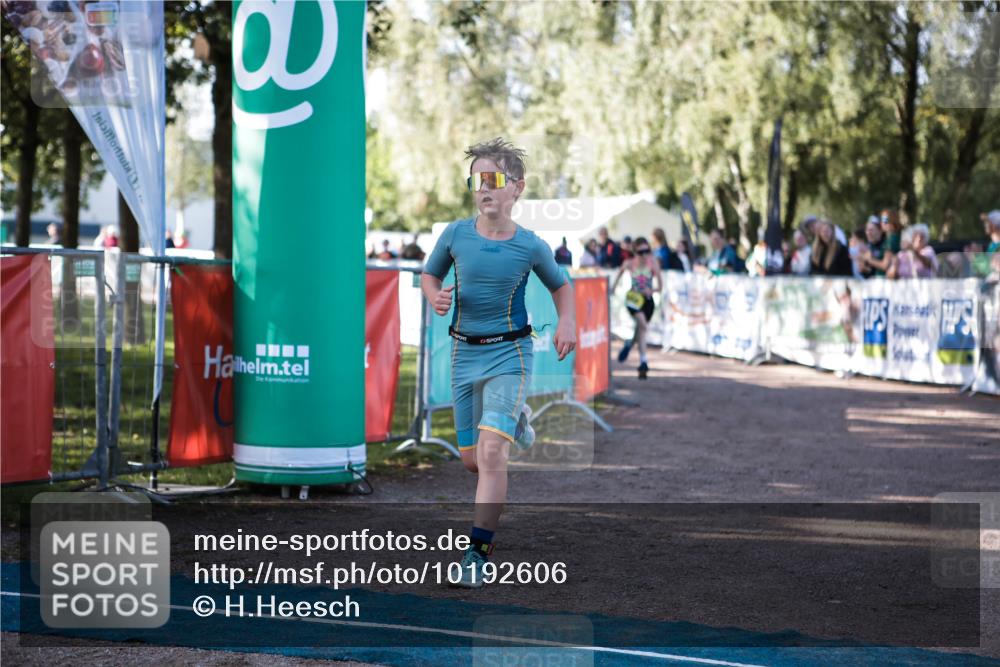 06.09.2026 - 20. Norderstedt Triathlon H.Heesch http://msf.ph/oto/10192606 06.09.2026 09:50:43 Ziel 605, 650, 686 meine-sportfotos.de