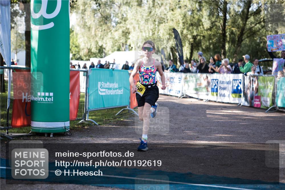 06.09.2026 - 20. Norderstedt Triathlon H.Heesch http://msf.ph/oto/10192619 06.09.2026 09:50:45 Ziel 605, 650, 686 meine-sportfotos.de