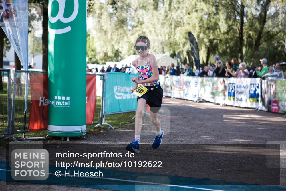 06.09.2026 - 20. Norderstedt Triathlon H.Heesch http://msf.ph/oto/10192622 06.09.2026 09:50:45 Ziel 605, 650, 686 meine-sportfotos.de
