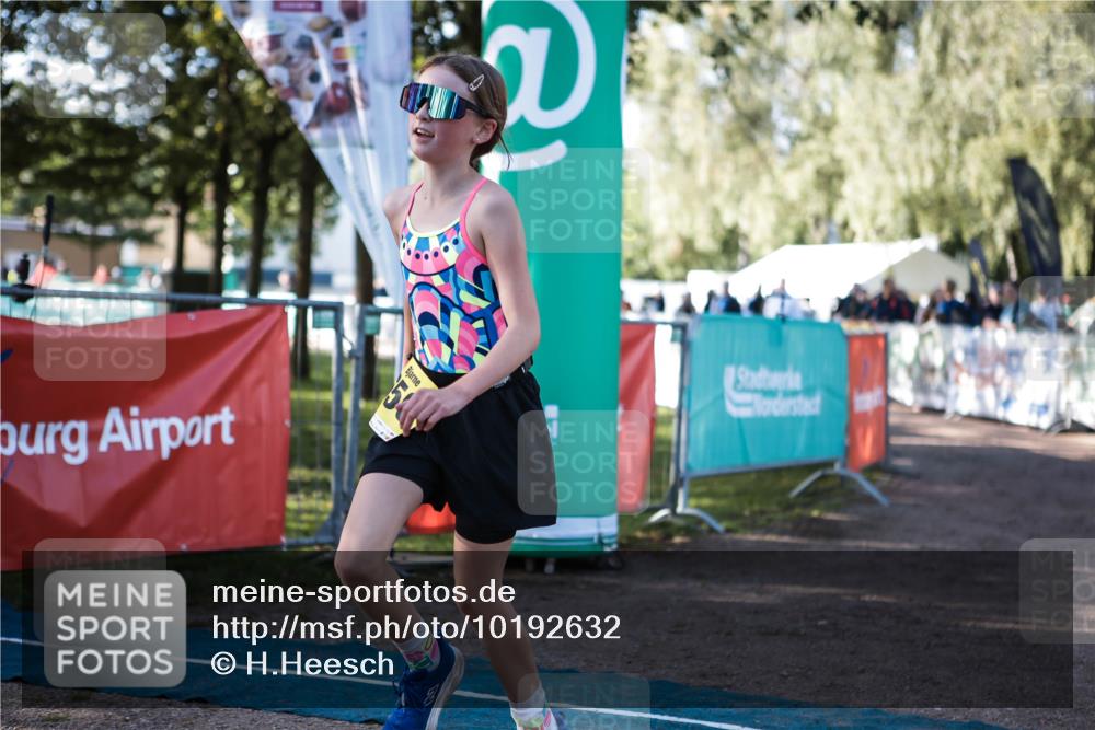 06.09.2026 - 20. Norderstedt Triathlon H.Heesch http://msf.ph/oto/10192632 06.09.2026 09:50:46 Ziel 605, 650, 686 meine-sportfotos.de