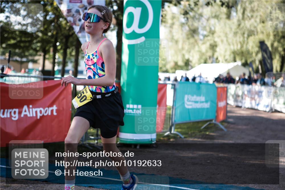 06.09.2026 - 20. Norderstedt Triathlon H.Heesch http://msf.ph/oto/10192633 06.09.2026 09:50:46 Ziel 605, 650, 686 meine-sportfotos.de