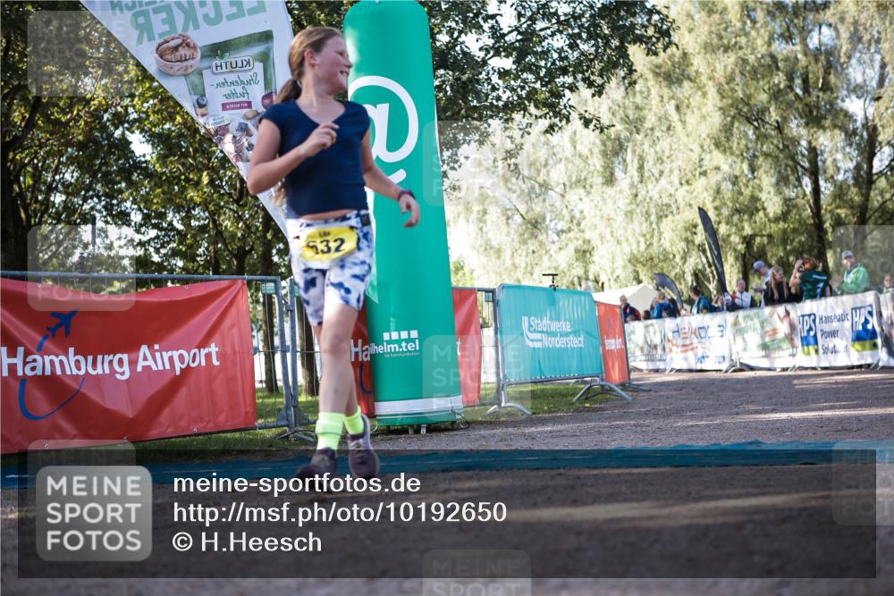 06.09.2026 - 20. Norderstedt Triathlon H.Heesch http://msf.ph/oto/10192650 06.09.2026 09:51:11 Ziel 632 meine-sportfotos.de