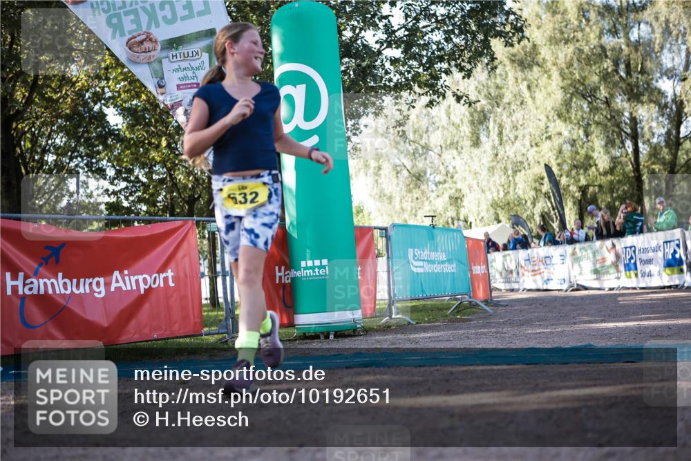 06.09.2026 - 20. Norderstedt Triathlon H.Heesch http://msf.ph/oto/10192651 06.09.2026 09:51:11 Ziel 632 meine-sportfotos.de