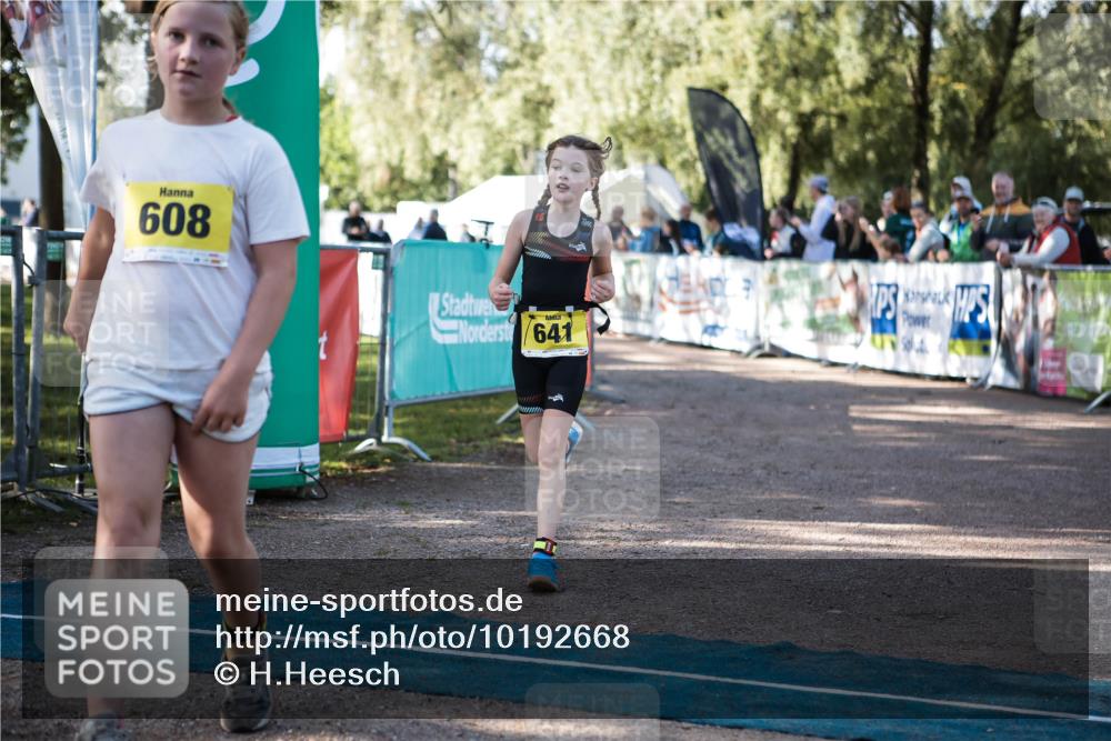 06.09.2026 - 20. Norderstedt Triathlon H.Heesch http://msf.ph/oto/10192668 06.09.2026 09:52:00 Ziel 608, 641 meine-sportfotos.de