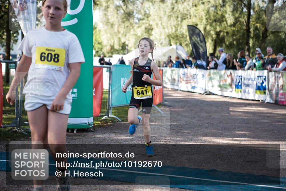 06.09.2026 - 20. Norderstedt Triathlon H.Heesch http://msf.ph/oto/10192670 06.09.2026 09:52:00 Ziel 608, 641 meine-sportfotos.de