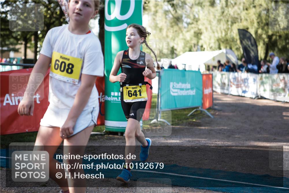 06.09.2026 - 20. Norderstedt Triathlon H.Heesch http://msf.ph/oto/10192679 06.09.2026 09:52:00 Ziel 608, 641 meine-sportfotos.de