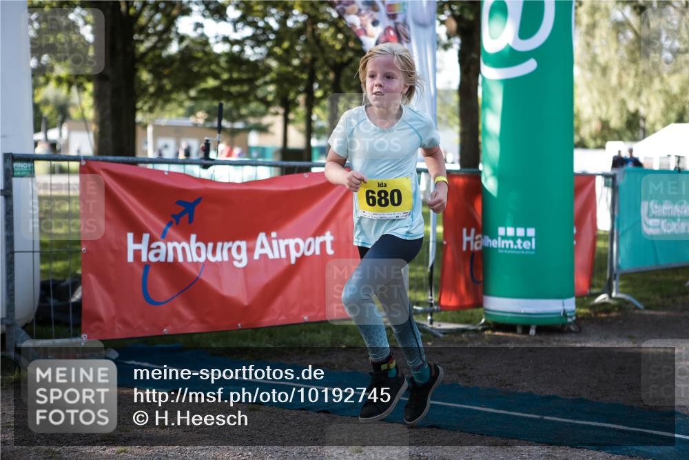 06.09.2026 - 20. Norderstedt Triathlon H.Heesch http://msf.ph/oto/10192745 06.09.2026 09:52:35 Ziel 680 meine-sportfotos.de
