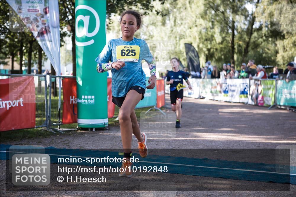 06.09.2026 - 20. Norderstedt Triathlon H.Heesch http://msf.ph/oto/10192848 06.09.2026 09:53:35 Ziel 625, 647, 679 meine-sportfotos.de