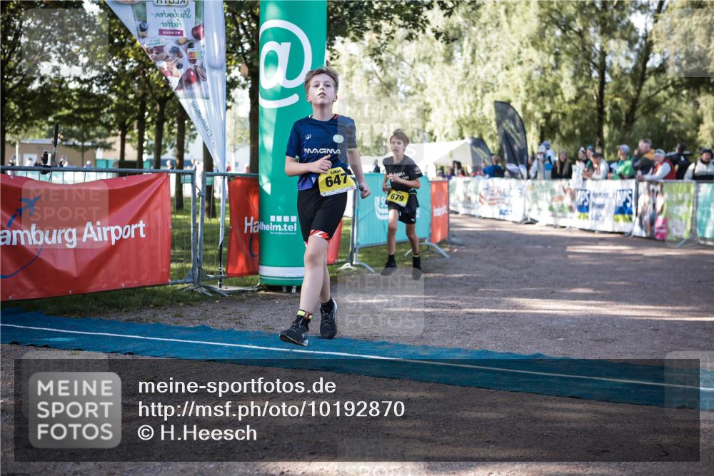 06.09.2026 - 20. Norderstedt Triathlon H.Heesch http://msf.ph/oto/10192870 06.09.2026 09:53:36 Ziel 625, 647, 679 meine-sportfotos.de