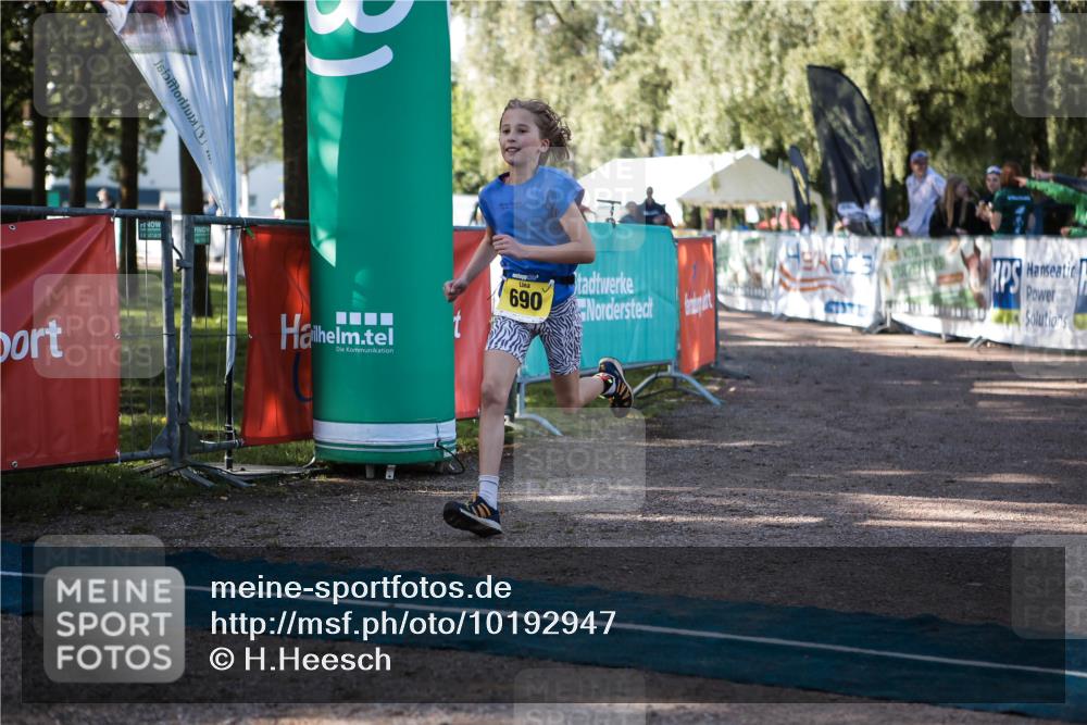 06.09.2026 - 20. Norderstedt Triathlon H.Heesch http://msf.ph/oto/10192947 06.09.2026 09:54:00 Ziel 690 meine-sportfotos.de