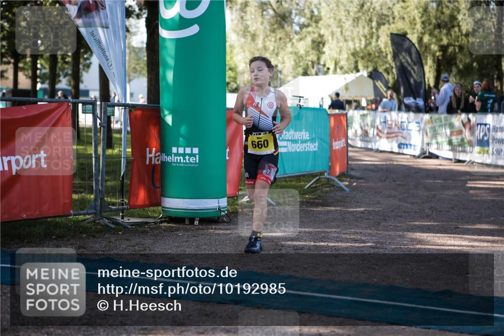 06.09.2026 - 20. Norderstedt Triathlon H.Heesch http://msf.ph/oto/10192985 06.09.2026 09:54:15 Ziel 660 meine-sportfotos.de