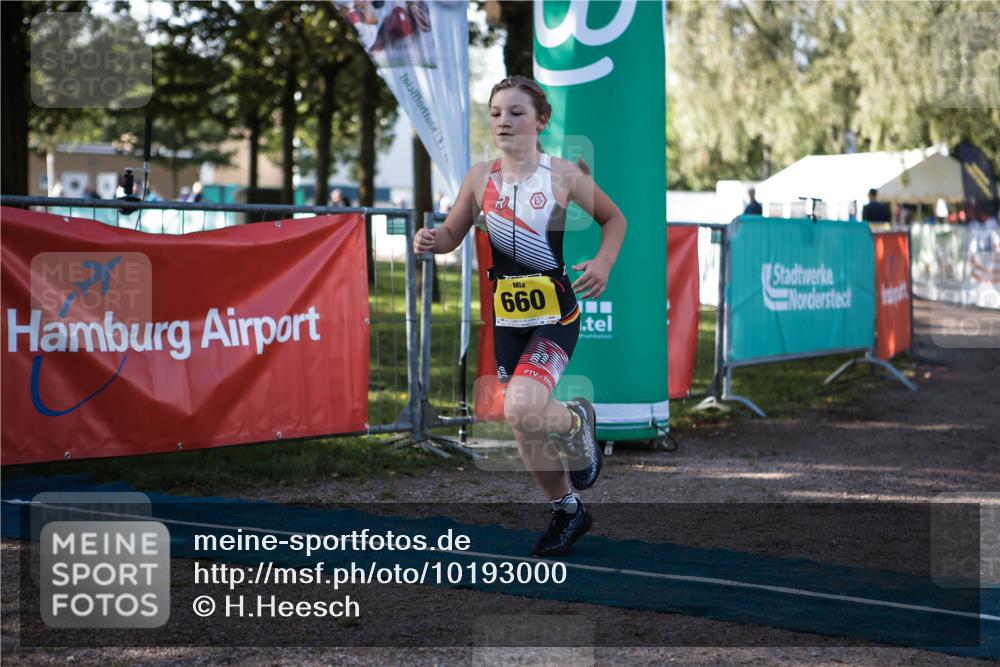 06.09.2026 - 20. Norderstedt Triathlon H.Heesch http://msf.ph/oto/10193000 06.09.2026 09:54:16 Ziel 660 meine-sportfotos.de