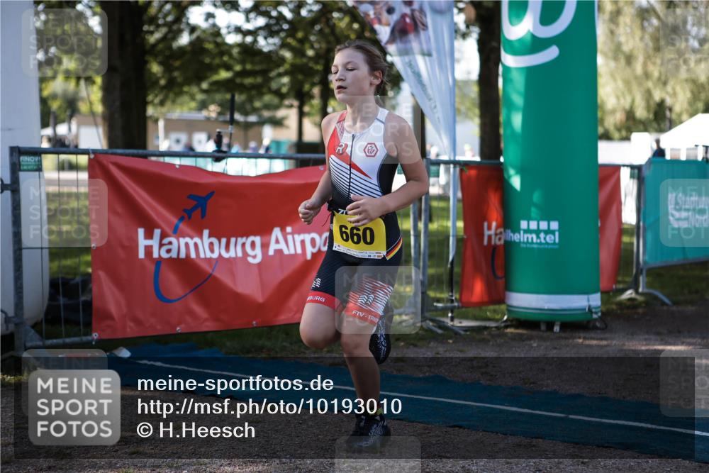06.09.2026 - 20. Norderstedt Triathlon H.Heesch http://msf.ph/oto/10193010 06.09.2026 09:54:16 Ziel 660 meine-sportfotos.de