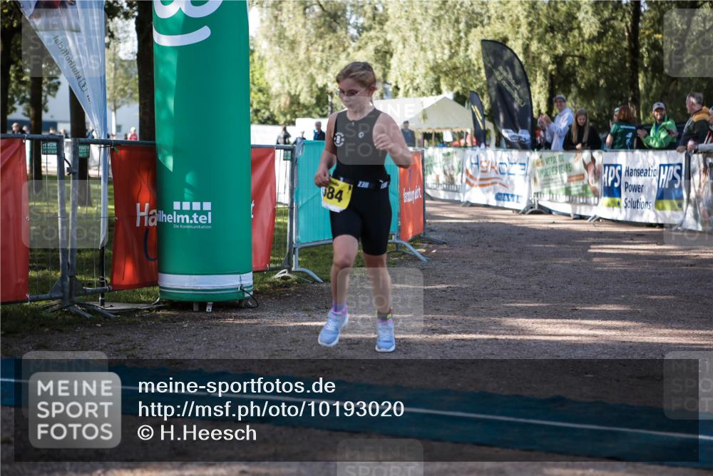 06.09.2026 - 20. Norderstedt Triathlon H.Heesch http://msf.ph/oto/10193020 06.09.2026 09:54:42 Ziel 684 meine-sportfotos.de