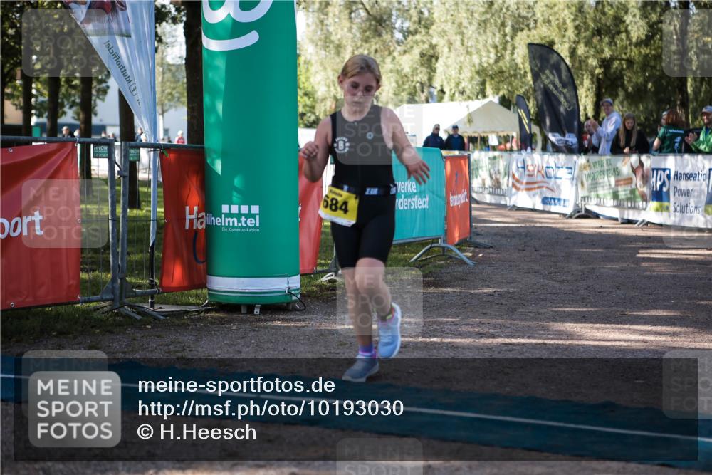 06.09.2026 - 20. Norderstedt Triathlon H.Heesch http://msf.ph/oto/10193030 06.09.2026 09:54:42 Ziel 684 meine-sportfotos.de