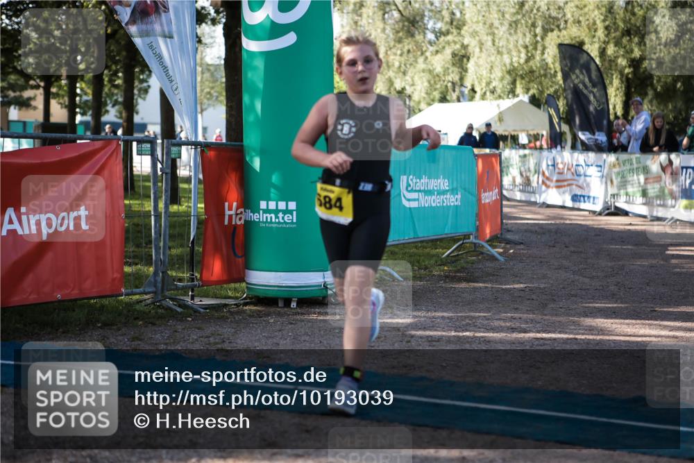 06.09.2026 - 20. Norderstedt Triathlon H.Heesch http://msf.ph/oto/10193039 06.09.2026 09:54:42 Ziel 684 meine-sportfotos.de