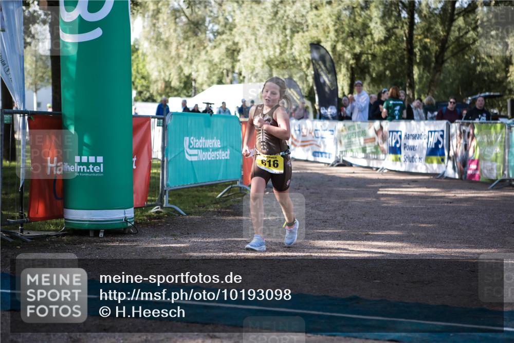 06.09.2026 - 20. Norderstedt Triathlon H.Heesch http://msf.ph/oto/10193098 06.09.2026 09:55:21 Ziel 616 meine-sportfotos.de
