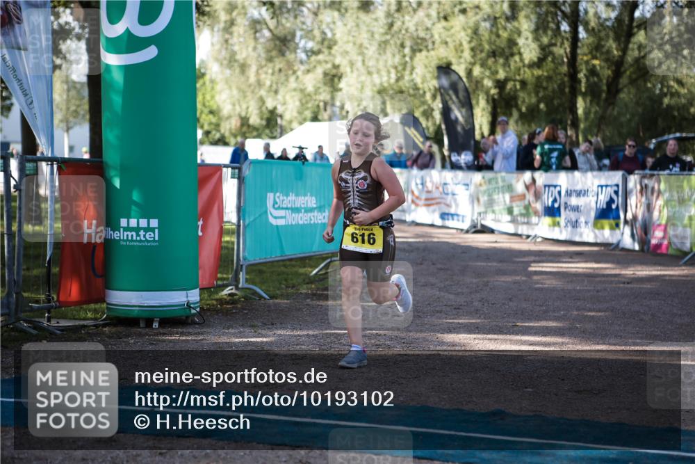06.09.2026 - 20. Norderstedt Triathlon H.Heesch http://msf.ph/oto/10193102 06.09.2026 09:55:21 Ziel 616 meine-sportfotos.de