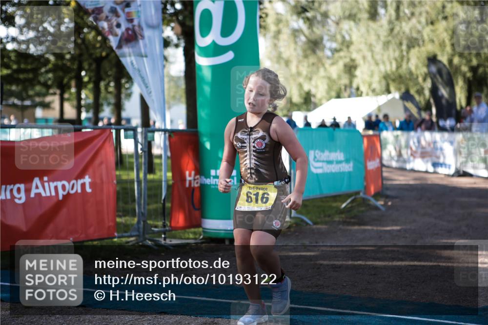06.09.2026 - 20. Norderstedt Triathlon H.Heesch http://msf.ph/oto/10193122 06.09.2026 09:55:22 Ziel 616 meine-sportfotos.de