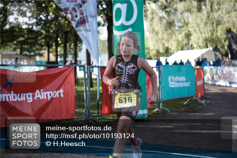 06.09.2026 - 20. Norderstedt Triathlon H.Heesch http://msf.ph/oto/10193124 06.09.2026 09:55:22 Ziel 616 meine-sportfotos.de