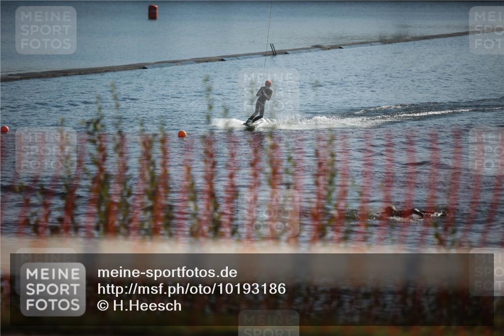 06.09.2026 - 20. Norderstedt Triathlon H.Heesch http://msf.ph/oto/10193186 06.09.2026 10:31:17 Ziel  meine-sportfotos.de