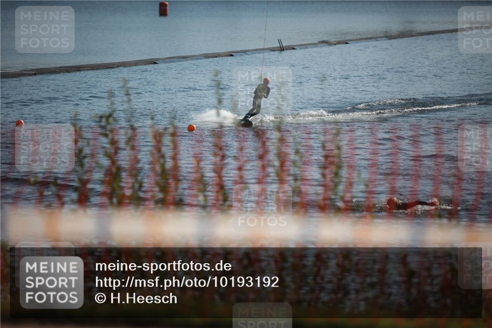 06.09.2026 - 20. Norderstedt Triathlon H.Heesch http://msf.ph/oto/10193192 06.09.2026 10:31:18 Ziel  meine-sportfotos.de