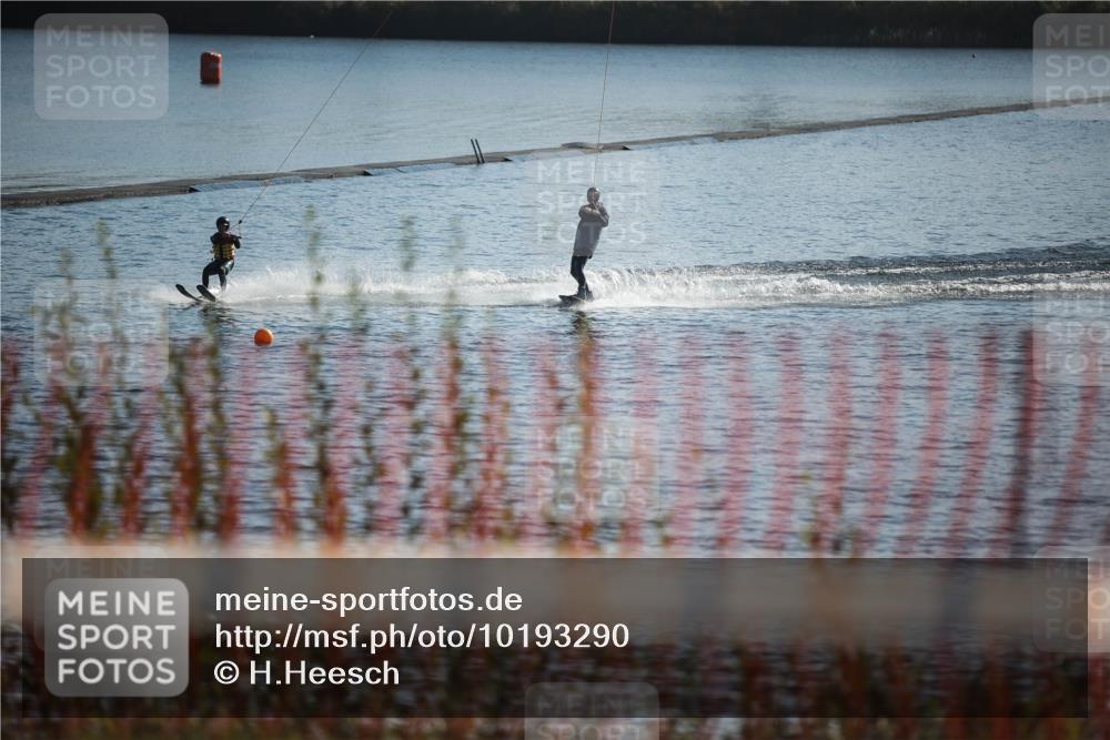 06.09.2026 - 20. Norderstedt Triathlon H.Heesch http://msf.ph/oto/10193290 06.09.2026 10:31:48 Ziel  meine-sportfotos.de