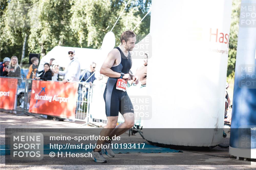 06.09.2026 - 20. Norderstedt Triathlon H.Heesch http://msf.ph/oto/10193417 06.09.2026 10:38:41 Ziel 1500 meine-sportfotos.de