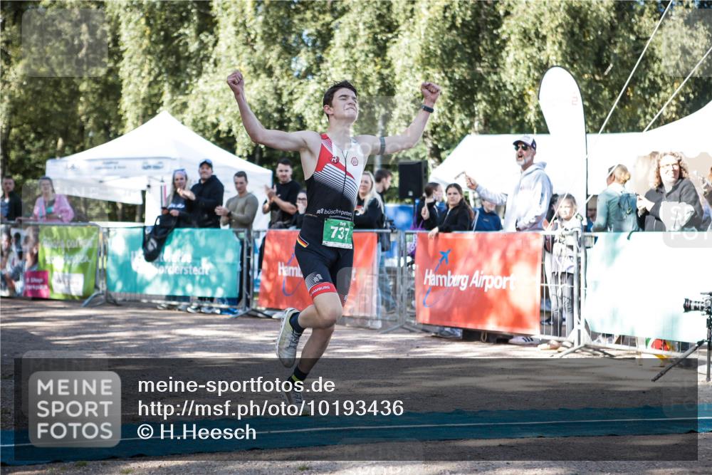 06.09.2026 - 20. Norderstedt Triathlon H.Heesch http://msf.ph/oto/10193436 06.09.2026 10:39:31 Ziel 737 meine-sportfotos.de