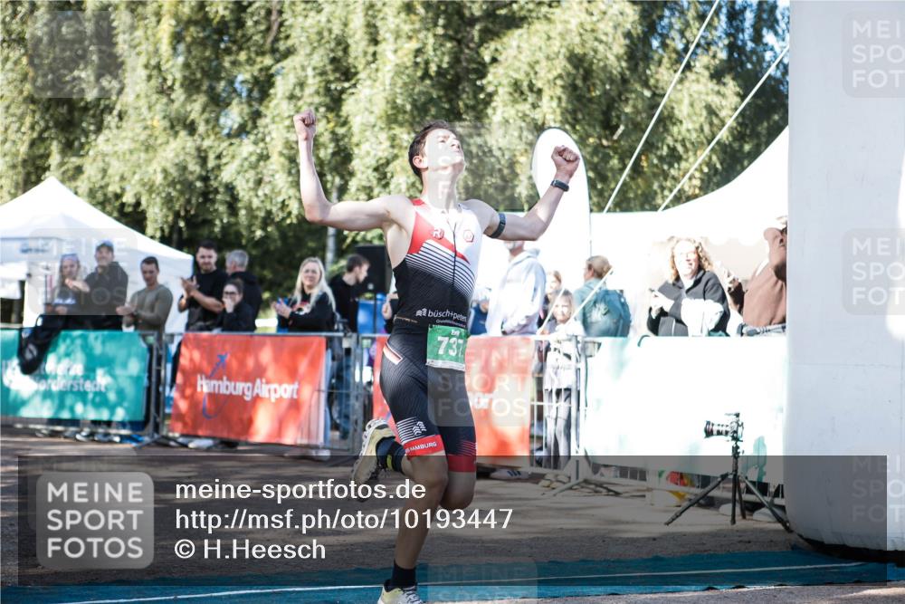 06.09.2026 - 20. Norderstedt Triathlon H.Heesch http://msf.ph/oto/10193447 06.09.2026 10:39:31 Ziel 737 meine-sportfotos.de