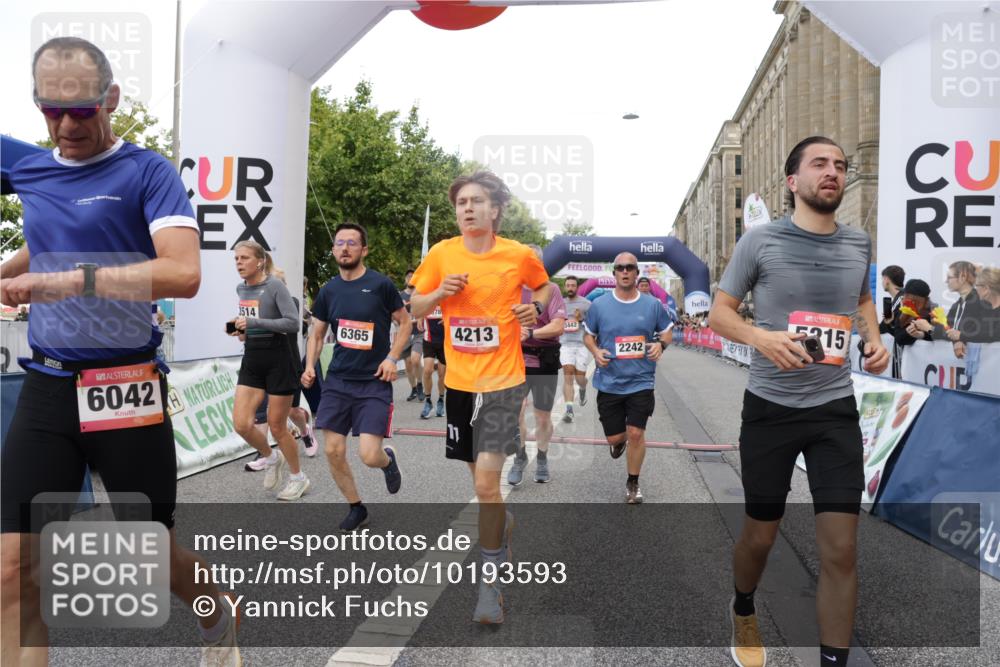 06.09.2026 - CURREX Alsterlauf Yannick Fuchs http://msf.ph/oto/10193593 06.09.2026 09:57:39 Ziel 2237, 2242, 2288, 2538, 2663, 2806, 3097, 3160, 3442, 3514, 3559, 4213, 4224, 4334, 4682, 4691, 5107, 5215, 5775, 6020, 6042, 6078, 6318, 6365, 8231, 8307 meine-sportfotos.de