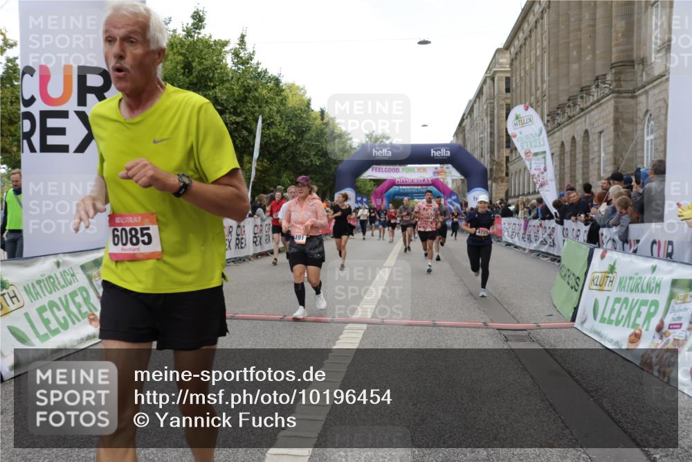 06.09.2026 - CURREX Alsterlauf Yannick Fuchs http://msf.ph/oto/10196454 06.09.2026 10:06:37 Ziel 2532, 2533, 2541, 3266, 3267, 3491, 4337, 4725, 4819, 5001, 6085, 6464 meine-sportfotos.de