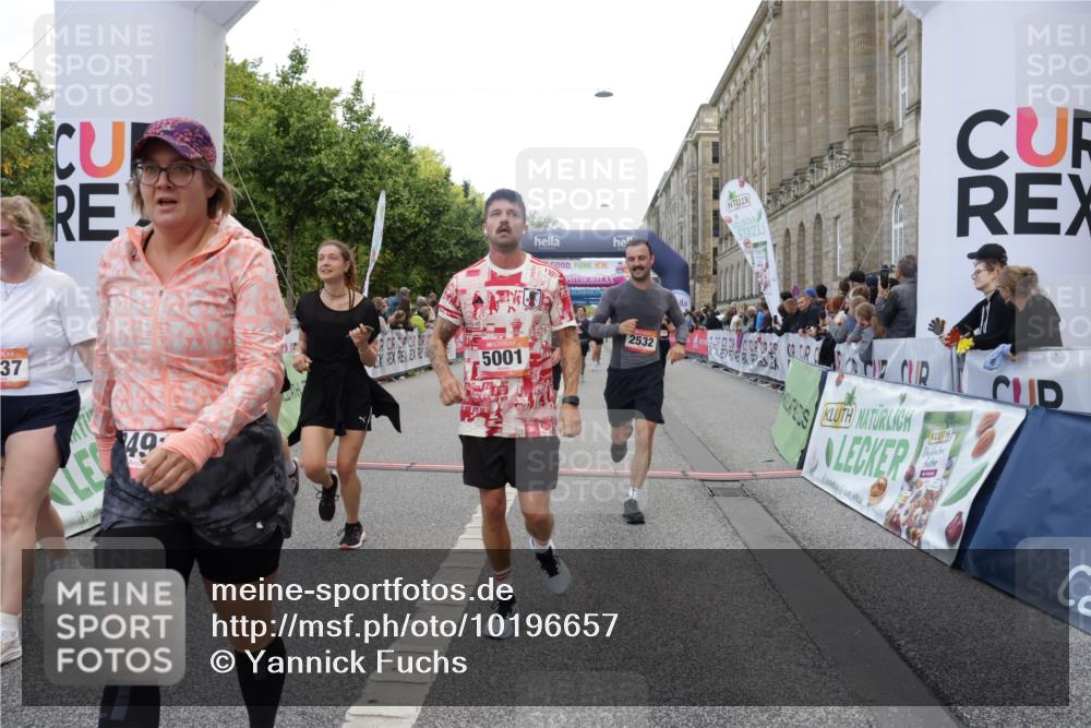 06.09.2026 - CURREX Alsterlauf Yannick Fuchs http://msf.ph/oto/10196657 06.09.2026 10:06:40 Ziel 2270, 2532, 2533, 3142, 3143, 3266, 3267, 3491, 3537, 4337, 4347, 4725, 5001, 5167, 6085, 6275, 6464 meine-sportfotos.de