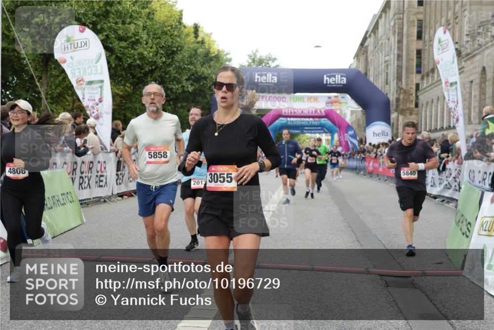 06.09.2026 - CURREX Alsterlauf Yannick Fuchs http://msf.ph/oto/10196729 06.09.2026 09:58:27 Ziel 2013, 2173, 3055, 3261, 3560, 3679, 3693, 3804, 4050, 4106, 4352, 4501, 4525, 4800, 4806, 5018, 5257, 5640, 5840, 5858, 6099, 6470, 8052, 8296, 8319 meine-sportfotos.de