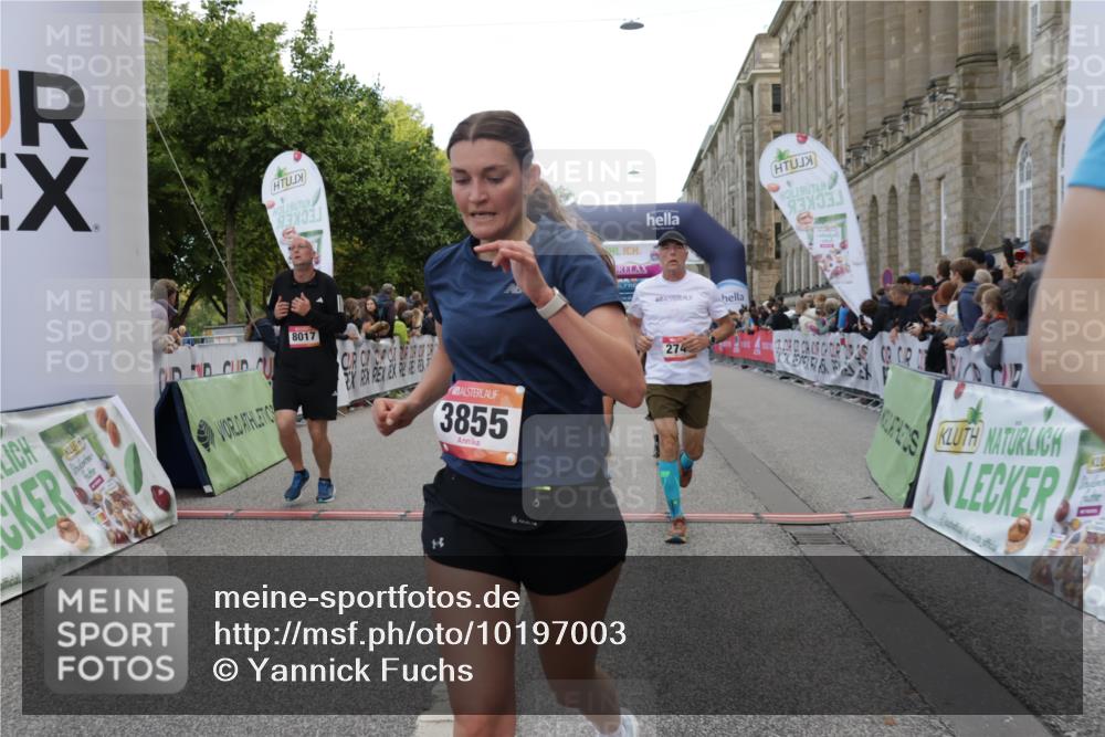 06.09.2026 - CURREX Alsterlauf Yannick Fuchs http://msf.ph/oto/10197003 06.09.2026 10:06:47 Ziel 2270, 2428, 2532, 2533, 2745, 3142, 3143, 3266, 3267, 3500, 3501, 3502, 3537, 3675, 3855, 4347, 5143, 5167, 5471, 6275, 6285, 8017 meine-sportfotos.de