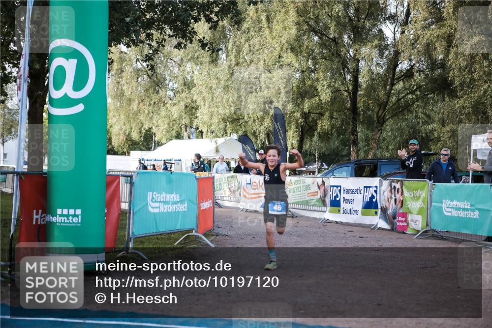 06.09.2026 - 20. Norderstedt Triathlon H.Heesch http://msf.ph/oto/10197120 06.09.2026 09:09:55 Ziel 46 meine-sportfotos.de