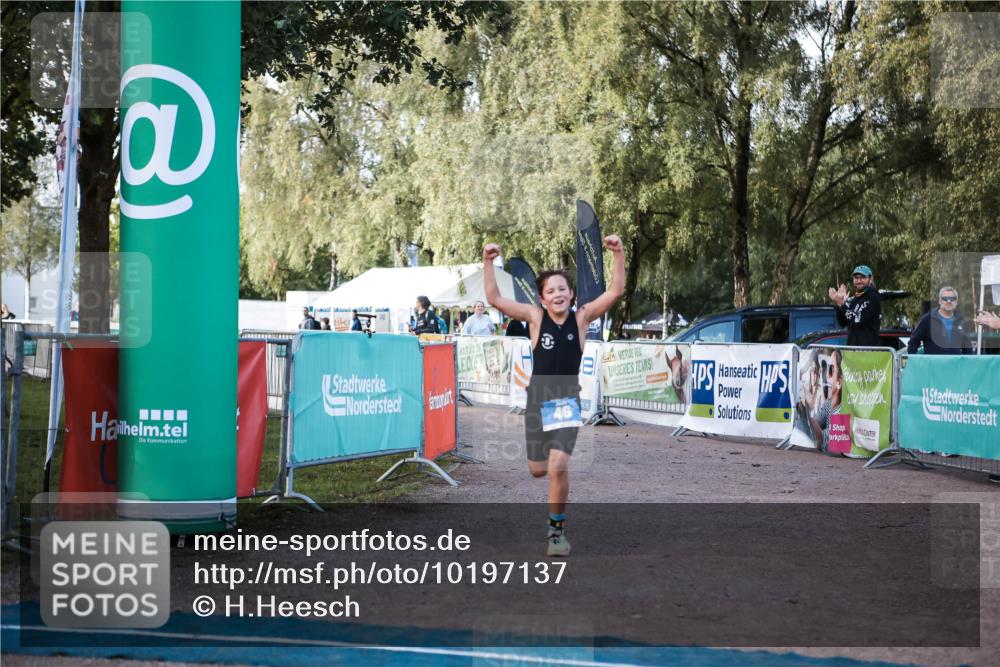 06.09.2026 - 20. Norderstedt Triathlon H.Heesch http://msf.ph/oto/10197137 06.09.2026 09:09:55 Ziel 46 meine-sportfotos.de